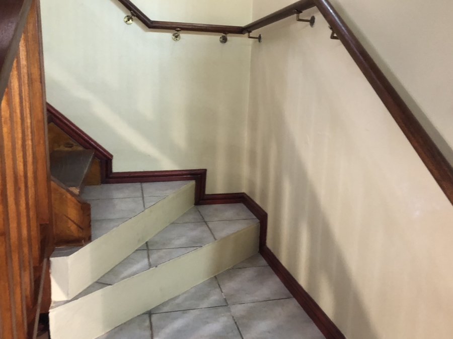 4 Bedroom Property for Sale in Gustrouw Western Cape
